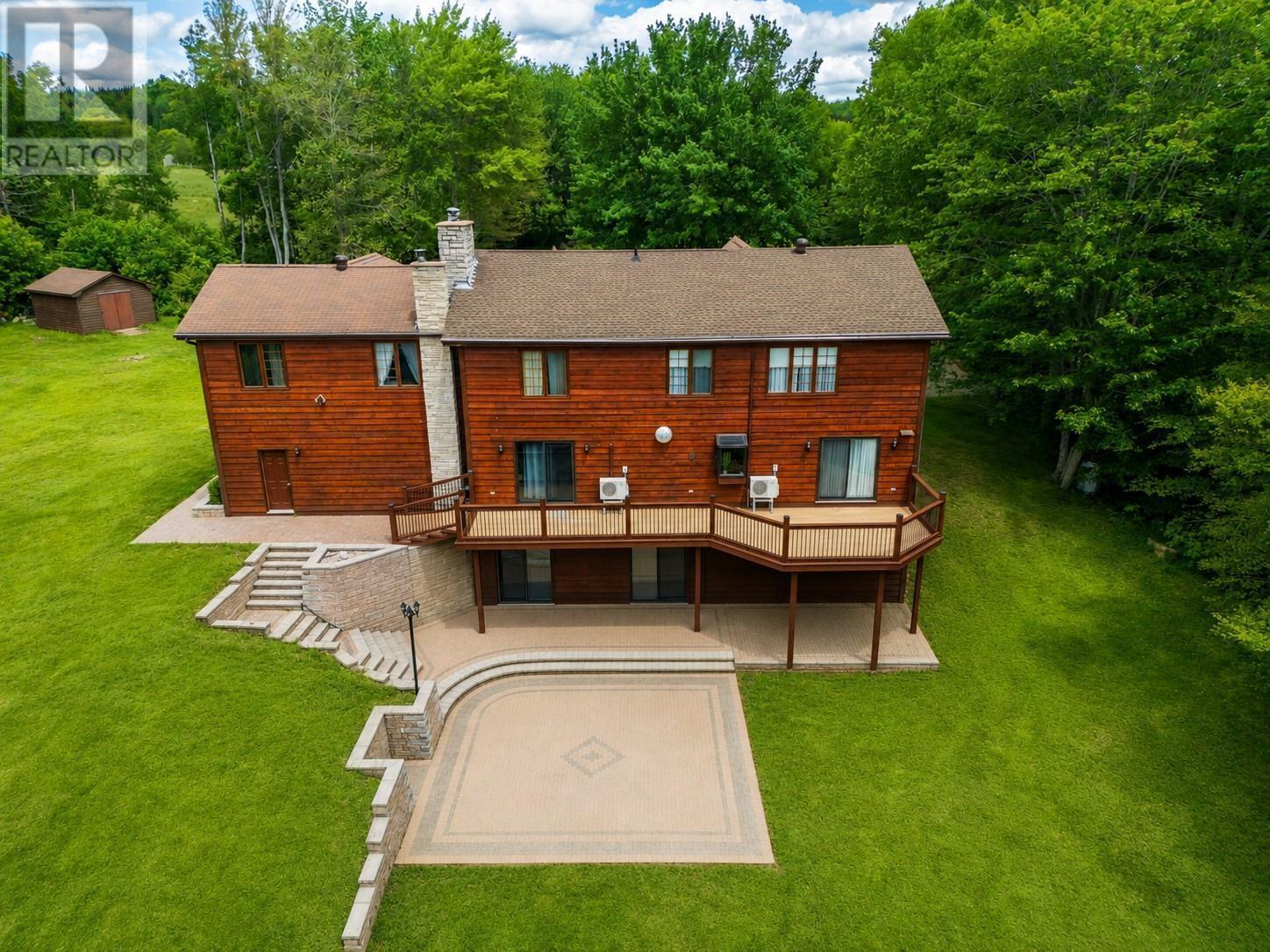 183 New Russell Road - 19