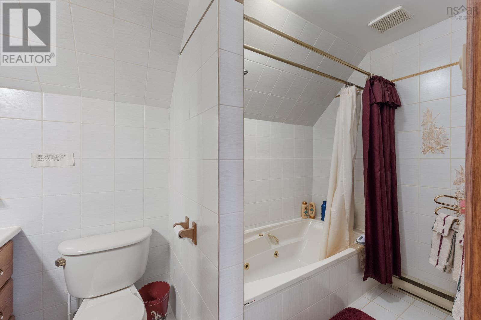 183 New Russell Road - 44