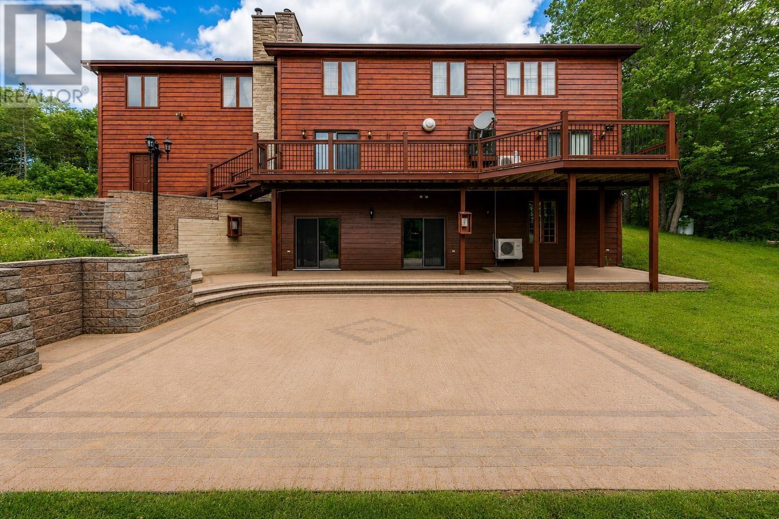 183 New Russell Road - 6