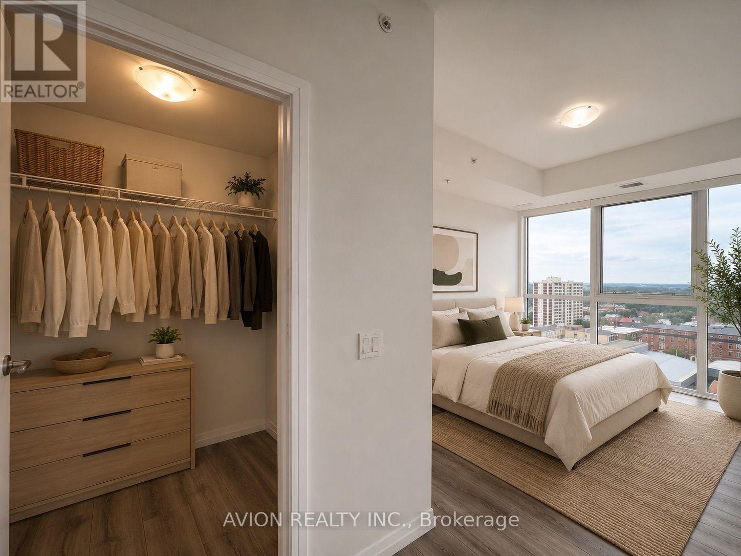 #1602 60 CHARLES STREET W - 24