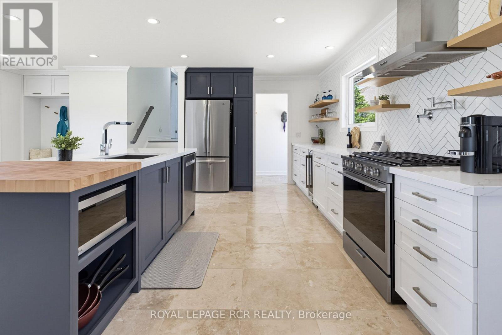 13 MCDOWELL STREET - Image 12