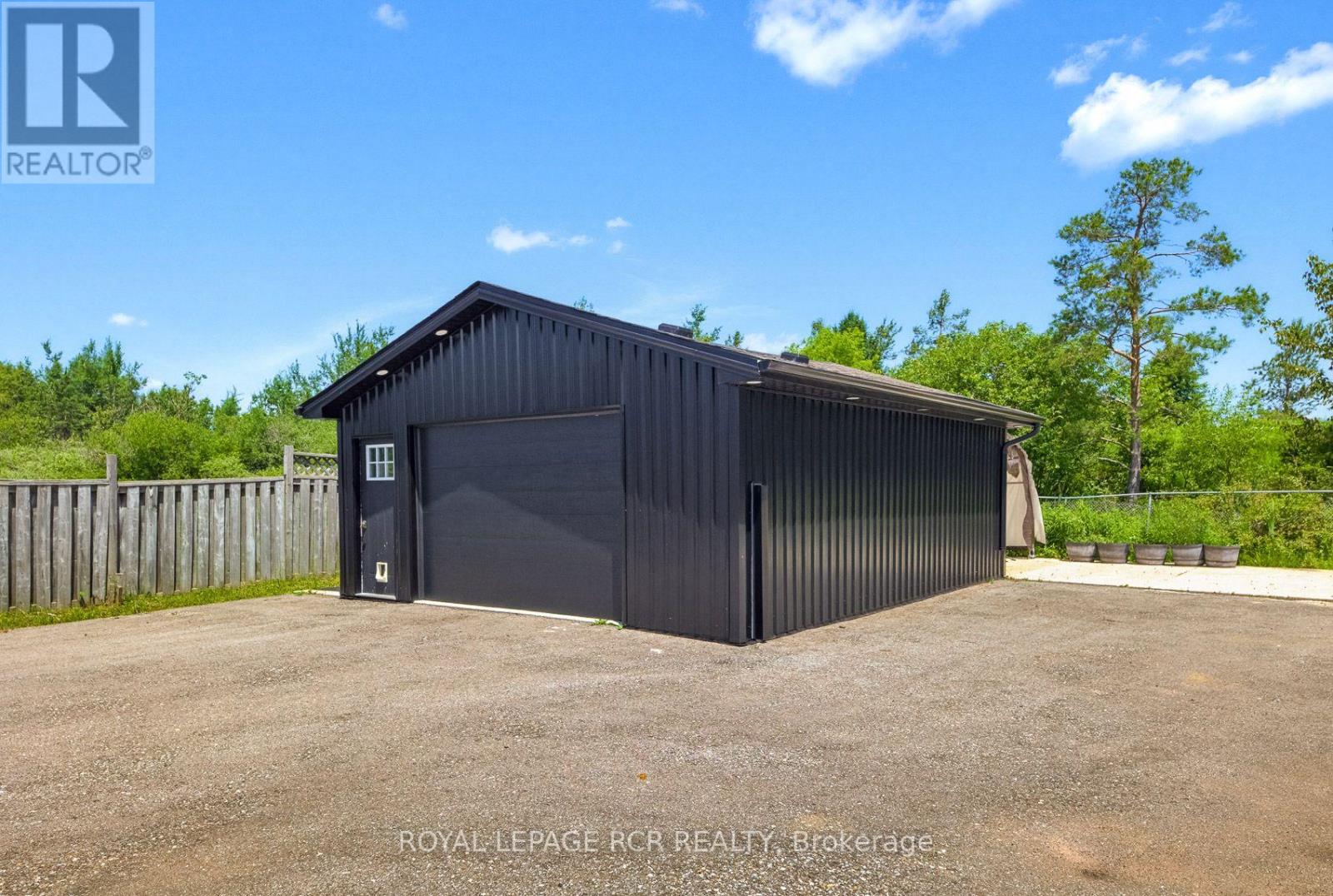13 MCDOWELL STREET - Image 39