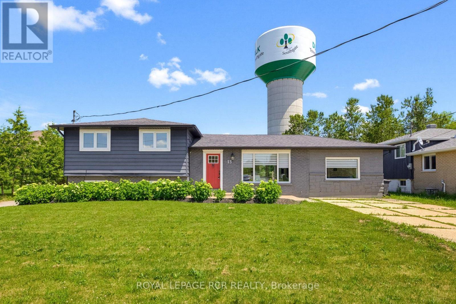 13 MCDOWELL STREET - 47