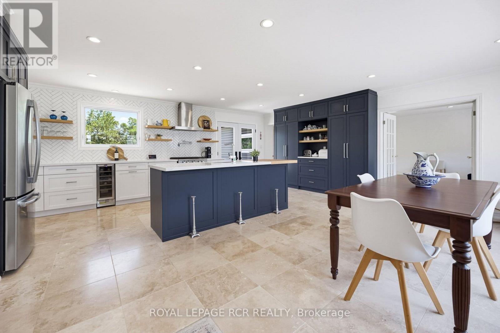 13 MCDOWELL STREET - Image 6