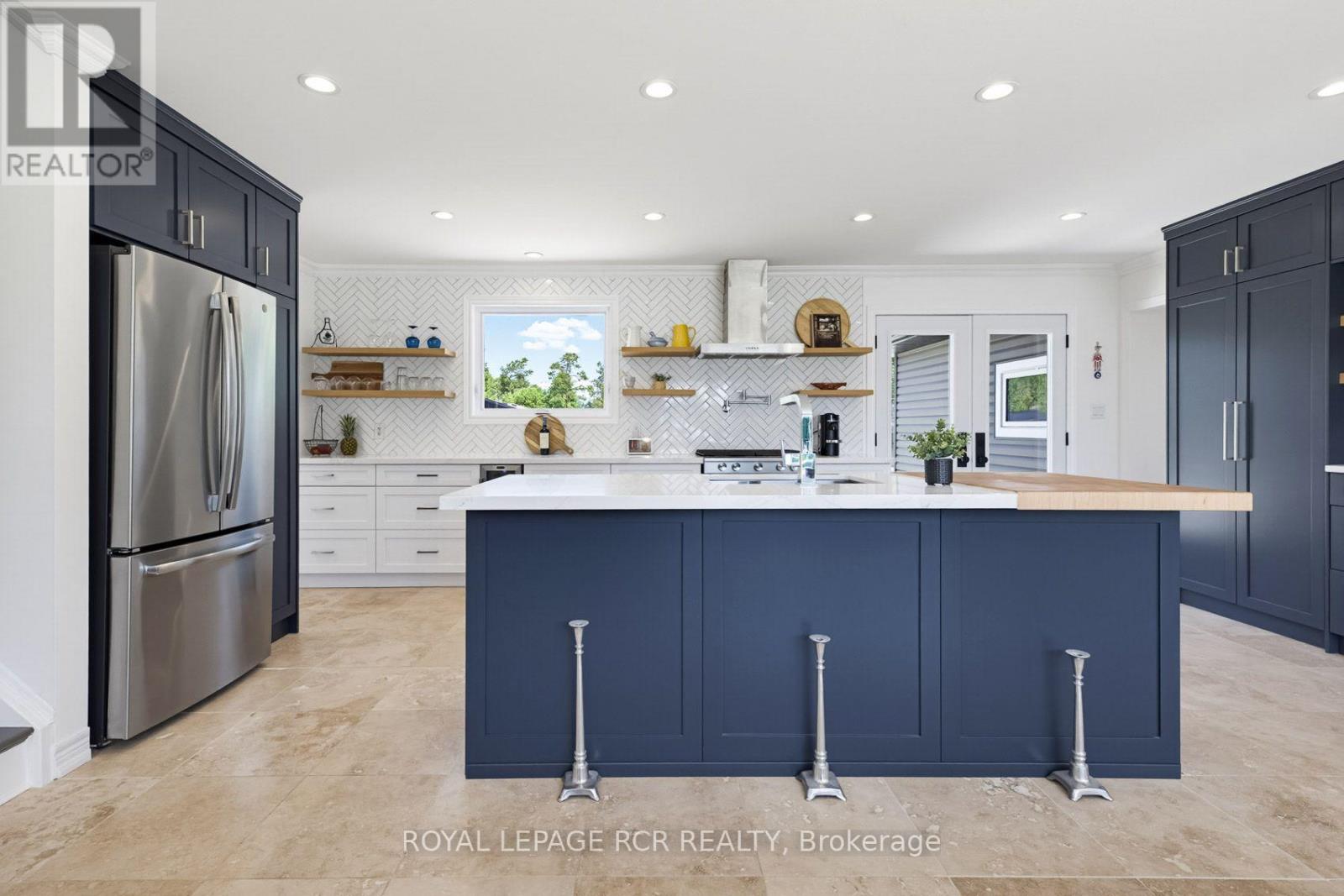 13 MCDOWELL STREET - Image 7