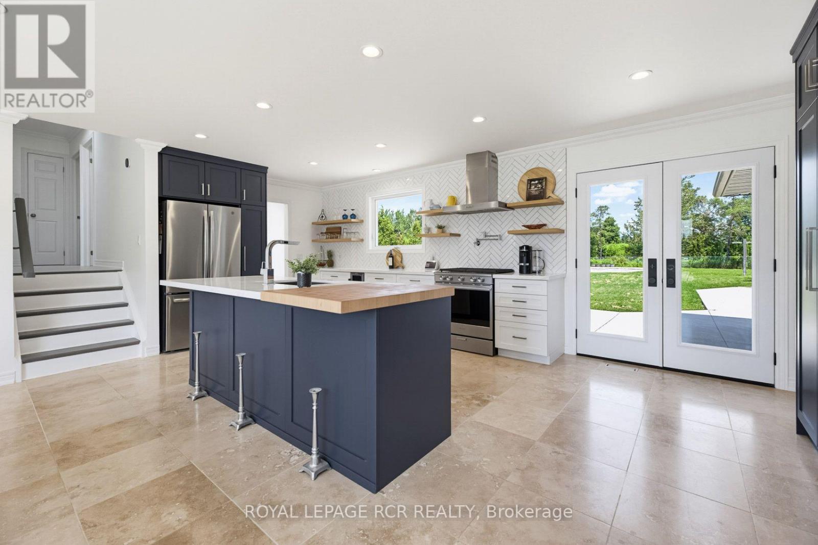 13 MCDOWELL STREET - Image 8