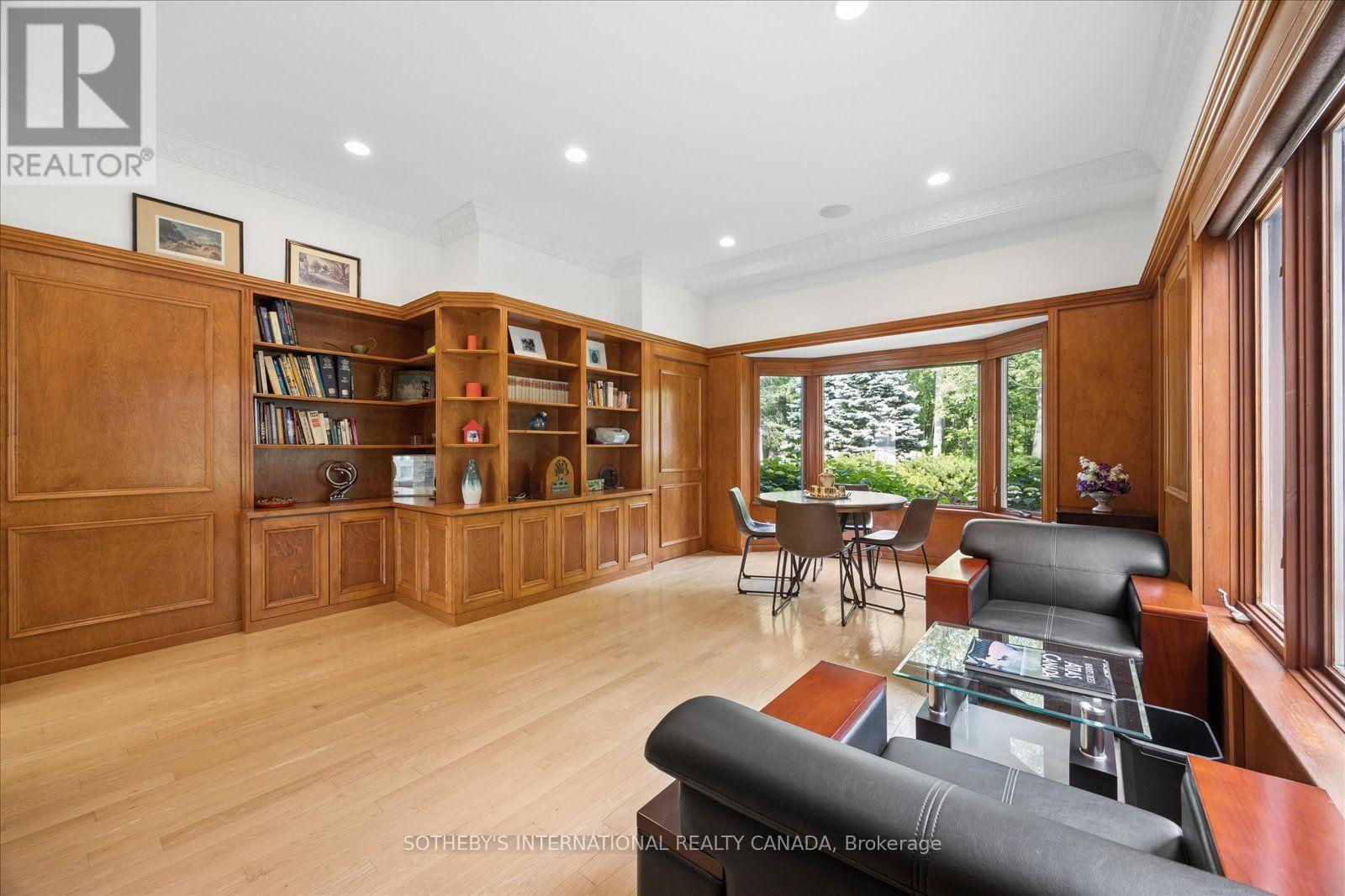 1515 HAWKSWOOD DRIVE - 17