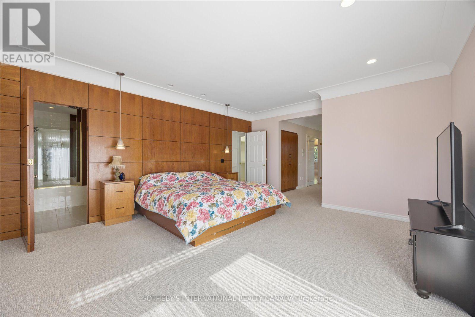 1515 HAWKSWOOD DRIVE - 20