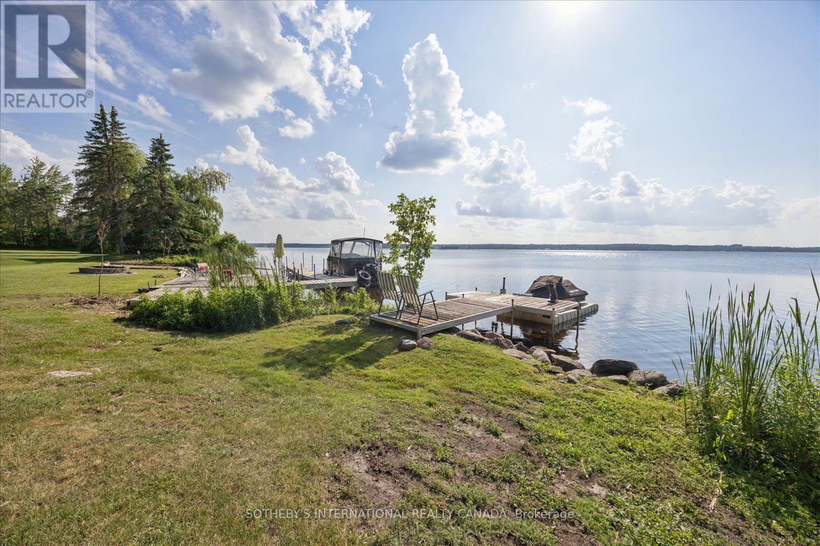 1515 HAWKSWOOD DRIVE - 39