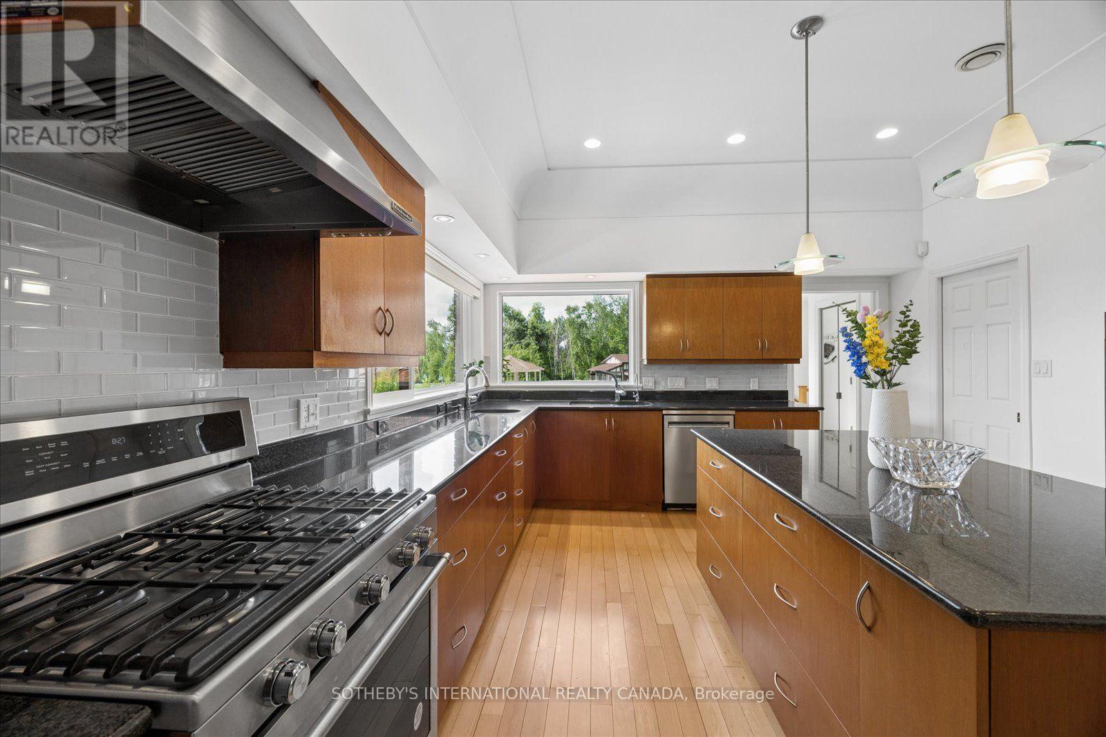 1515 HAWKSWOOD DRIVE - 9