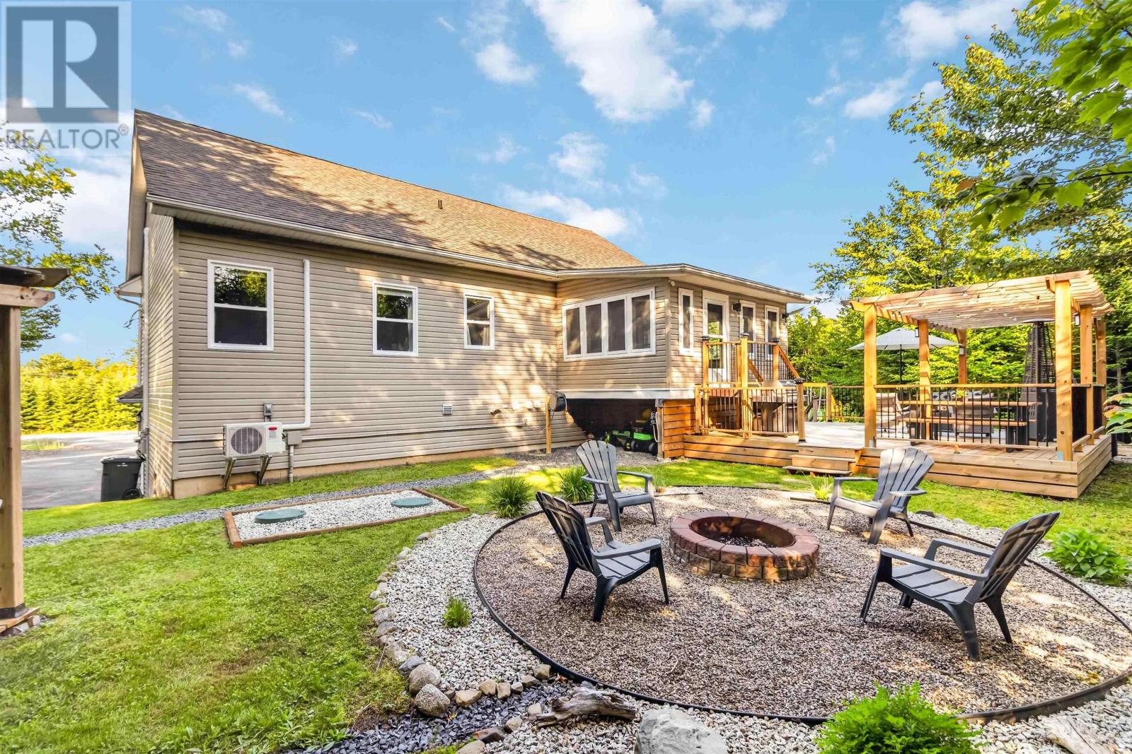 Property 31 of 43 of 55 Jadry Court