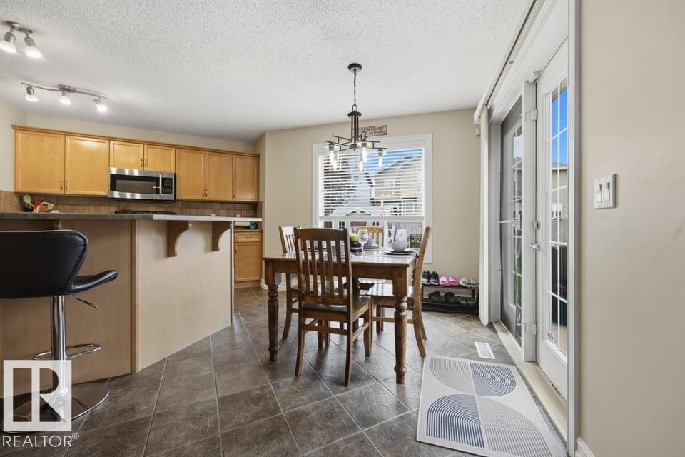 1028 APPLETON PT — photo 27