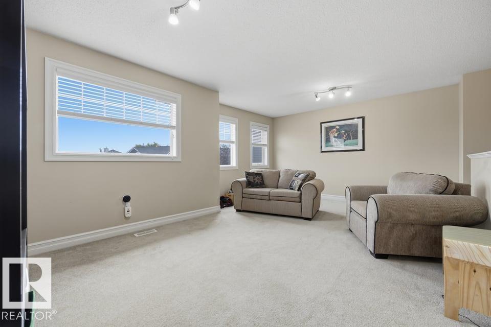 1028 APPLETON PT — photo 36