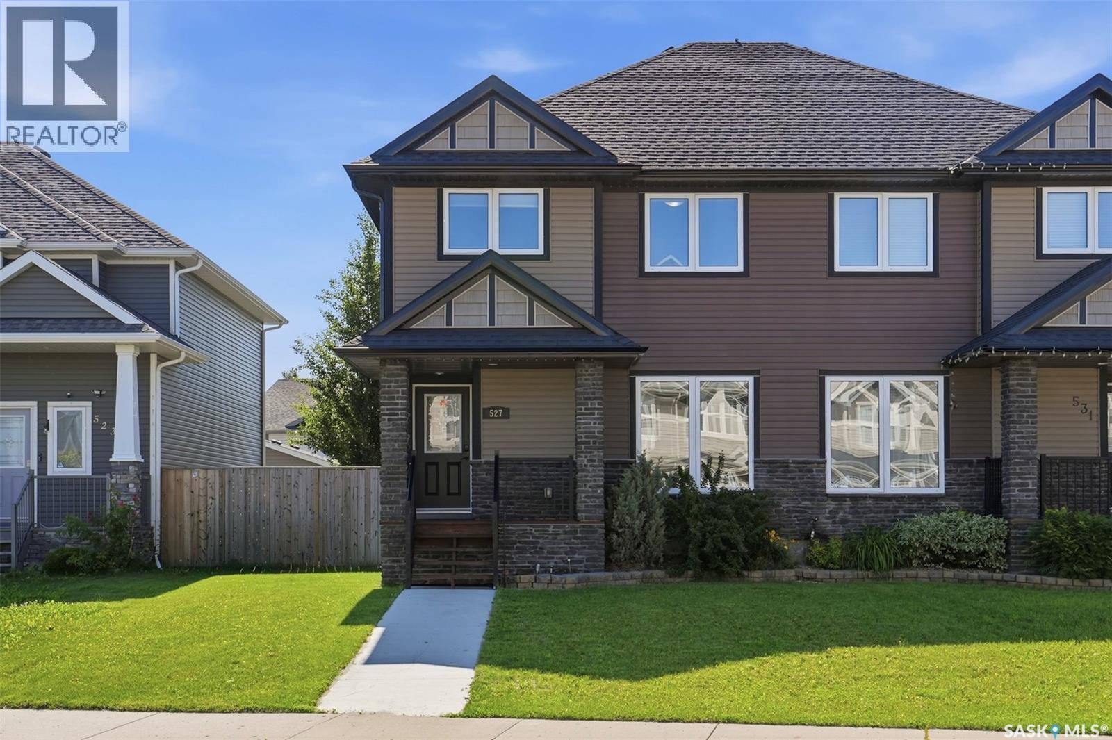 527 Pringle CRESCENT - 1
