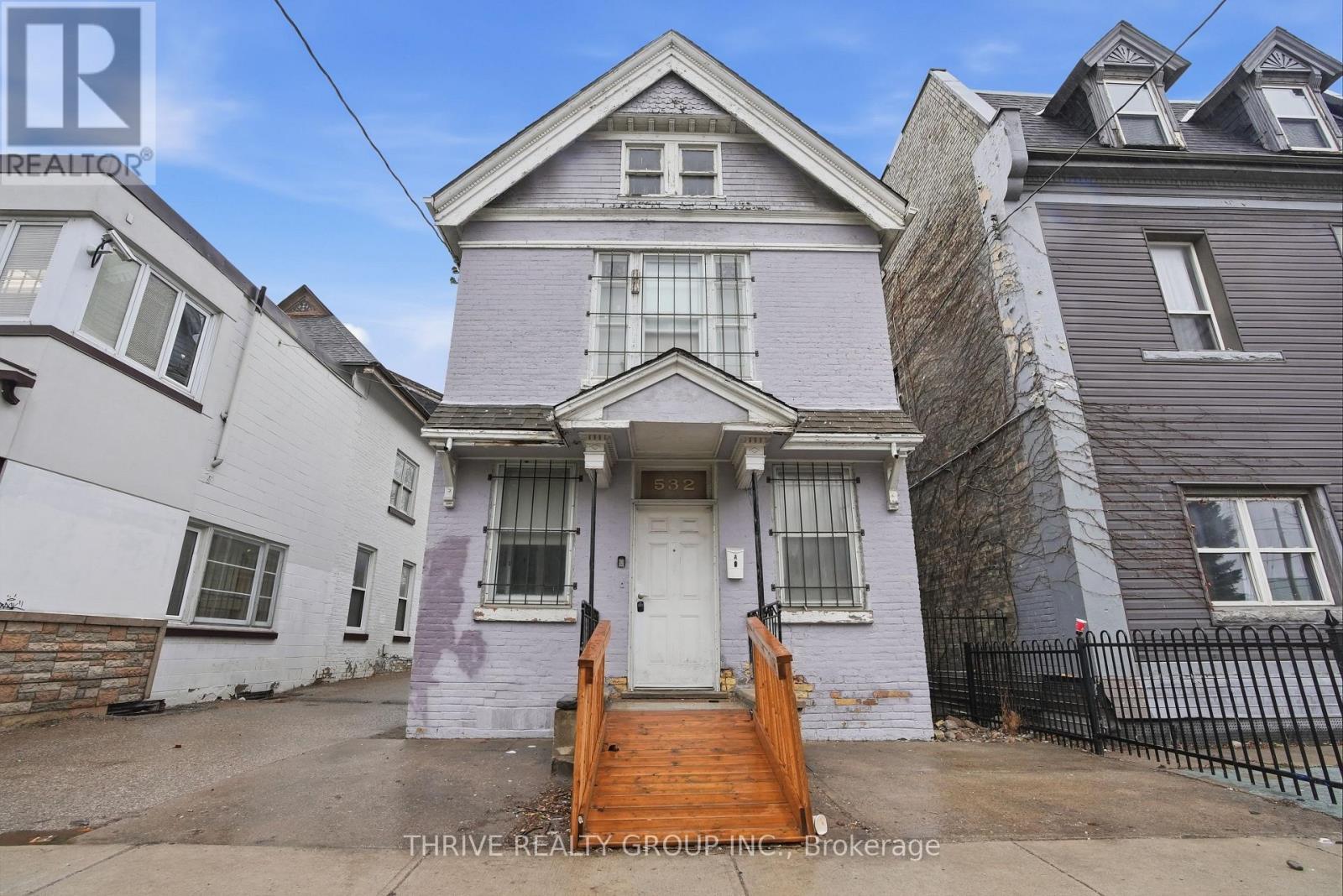 532-538 DUNDAS STREET - 2