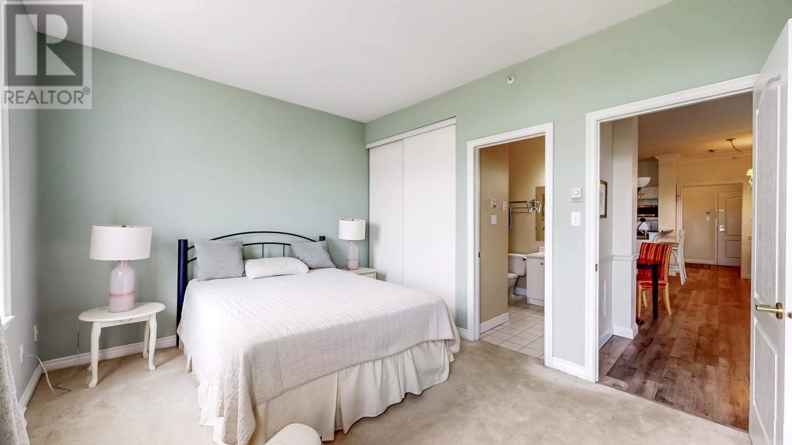 #404 22 Flavin Street - 20