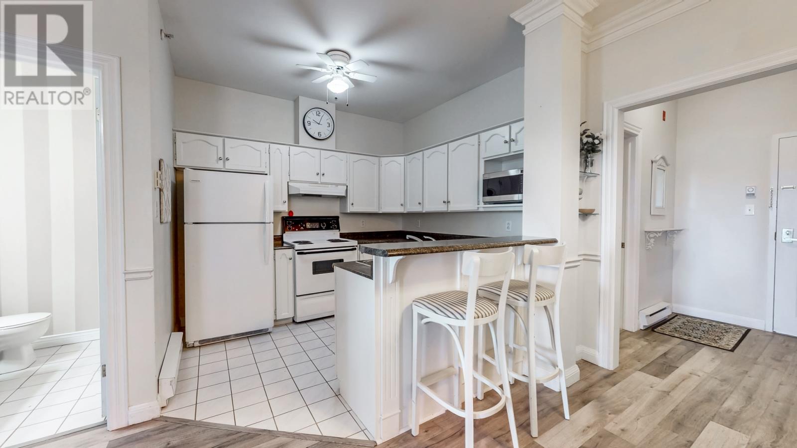 #404 22 Flavin Street - 9