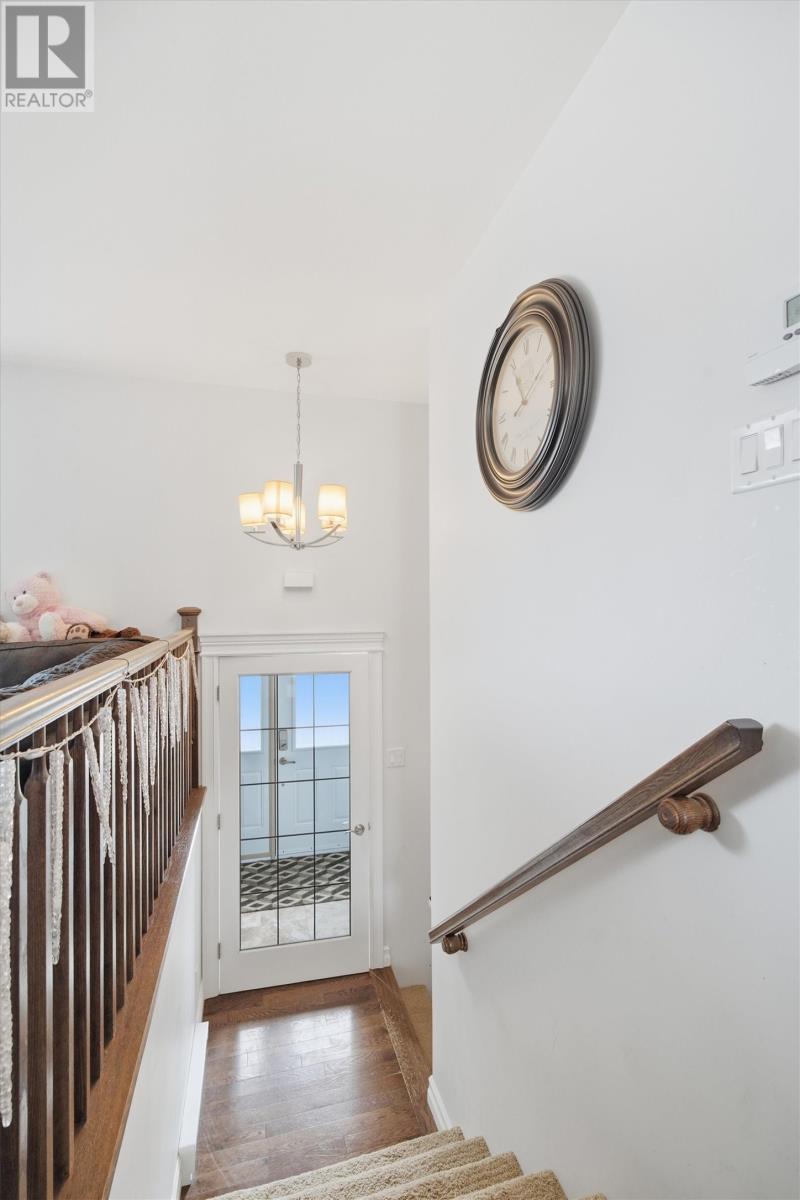 31 Howard Avenue - 15