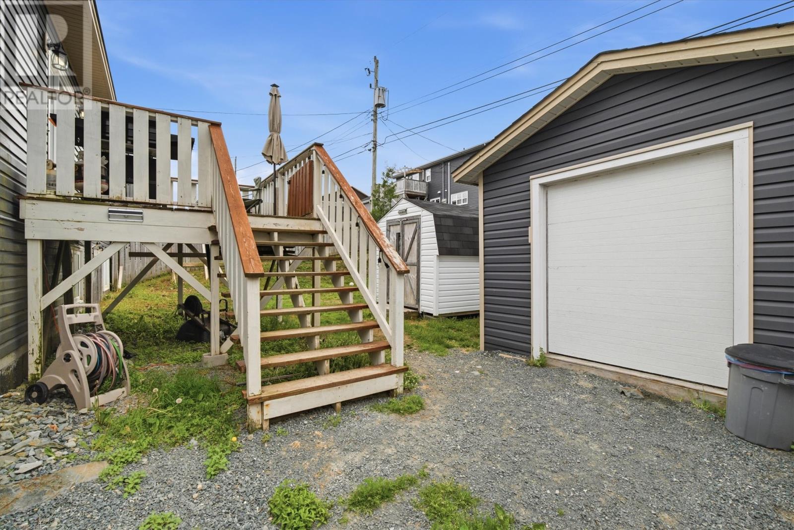 31 Howard Avenue - 27