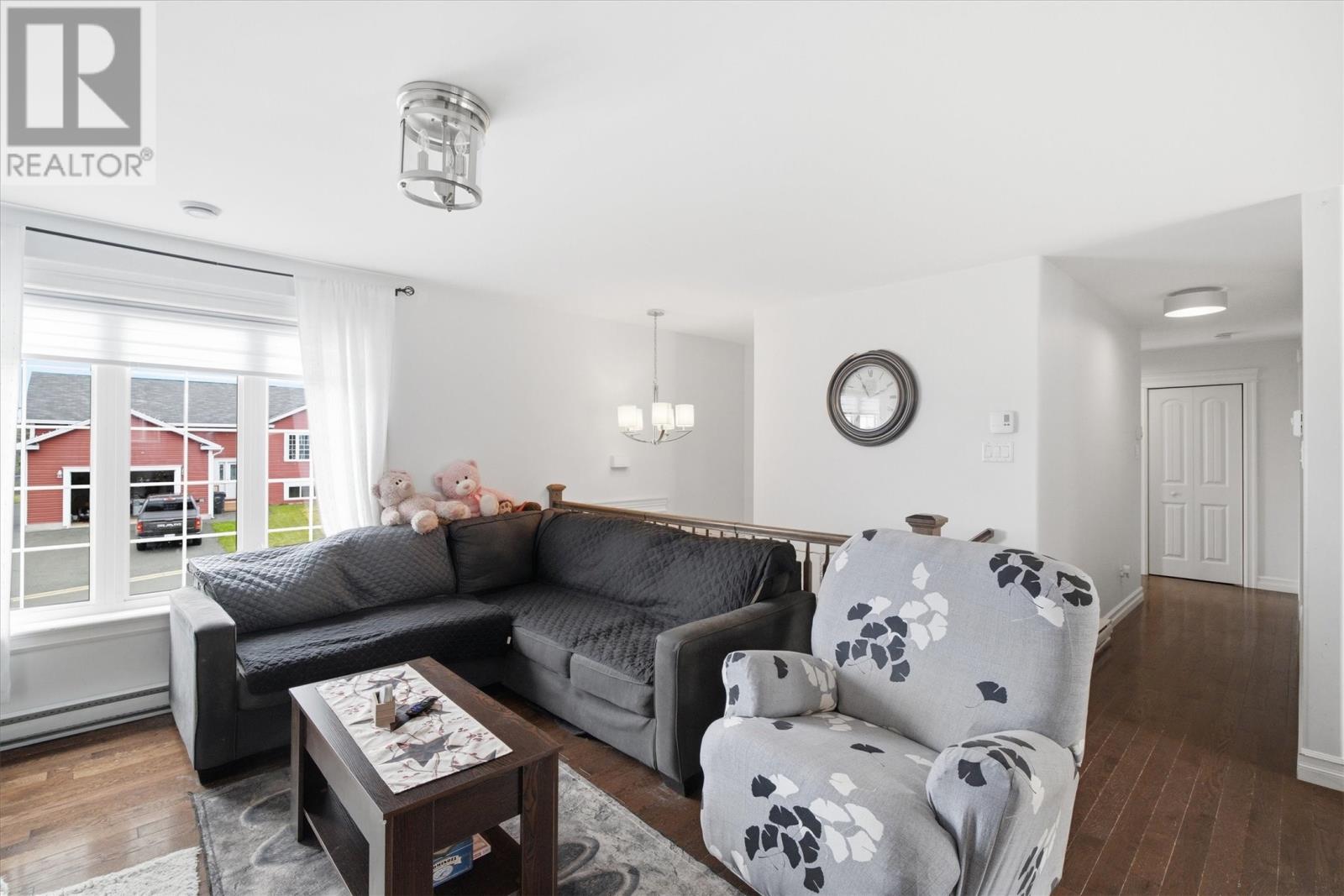 31 Howard Avenue - 7