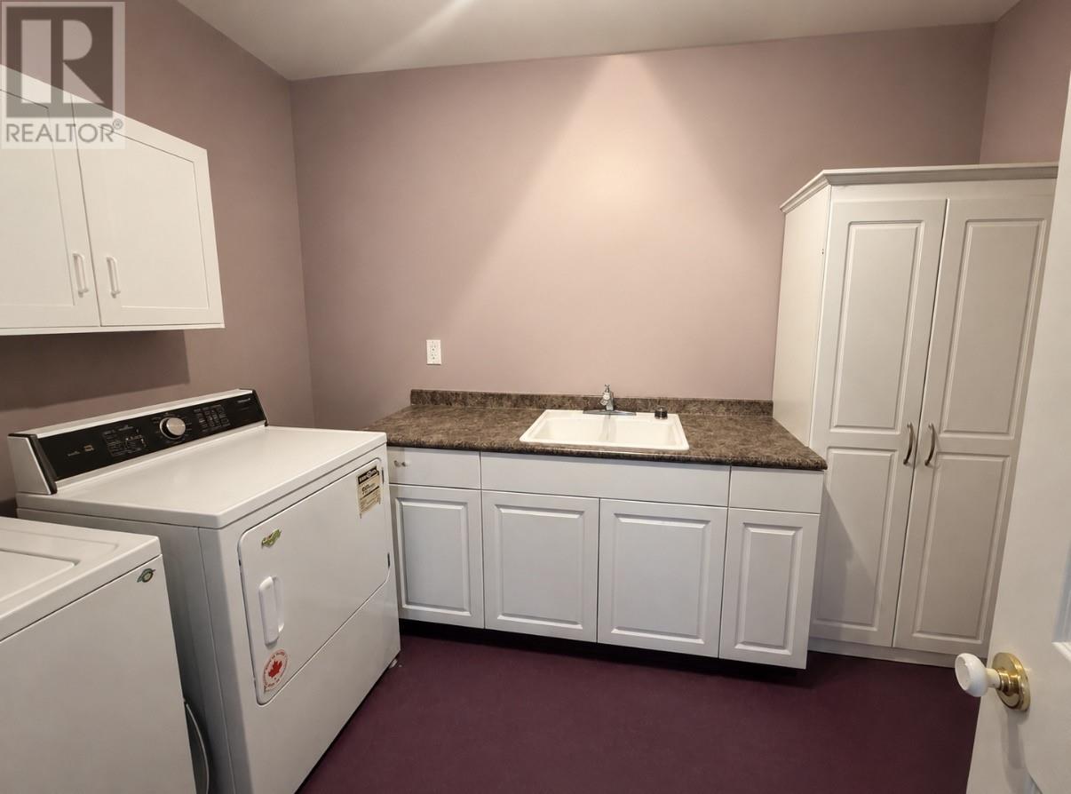 9 Brook Road - Image 16