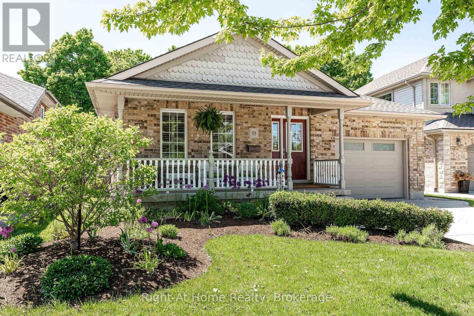 98 ABRAHAM DRIVE - 38
