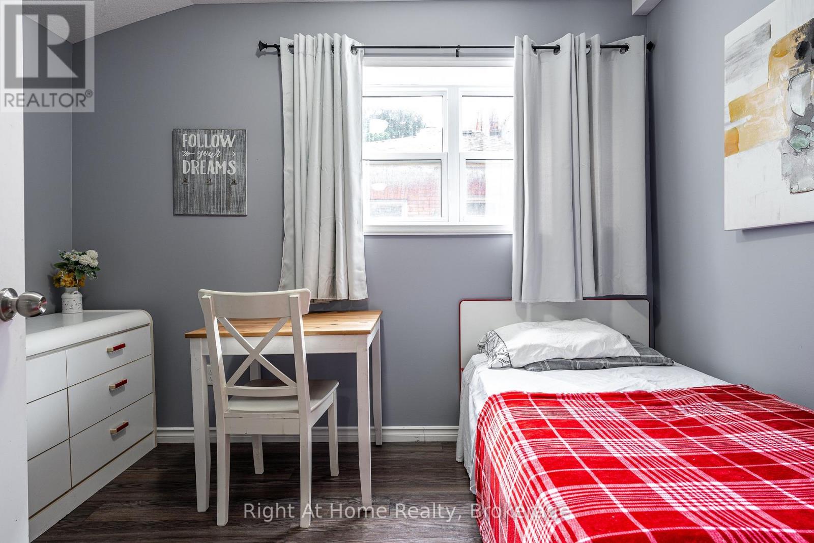 40 DOURO STREET - 11
