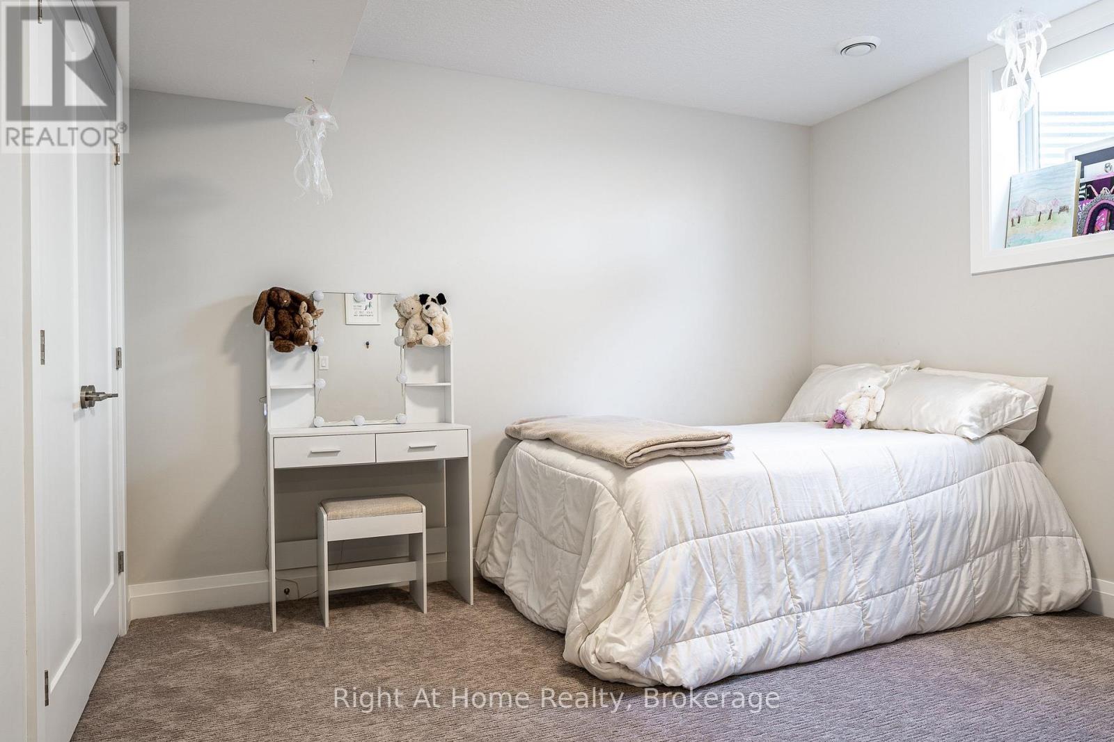 206 ORR STREET - 36