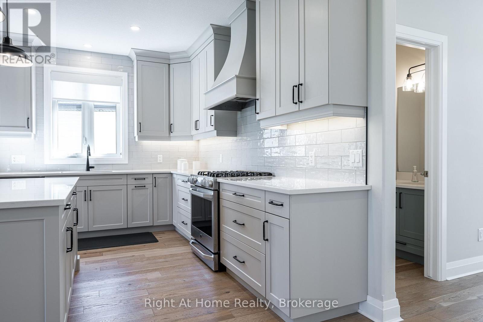 206 ORR STREET - 8