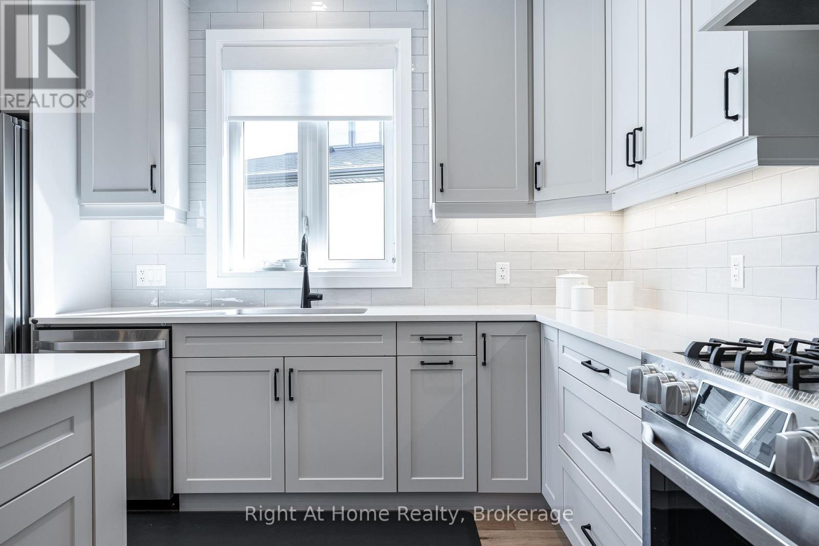 206 ORR STREET - 9