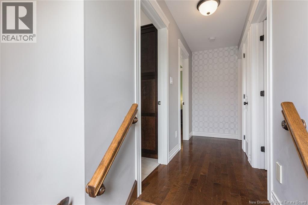 112 Holland Drive - Image 19