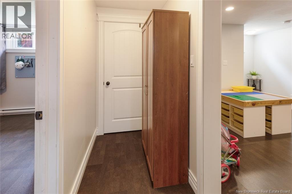 112 Holland Drive - Image 25