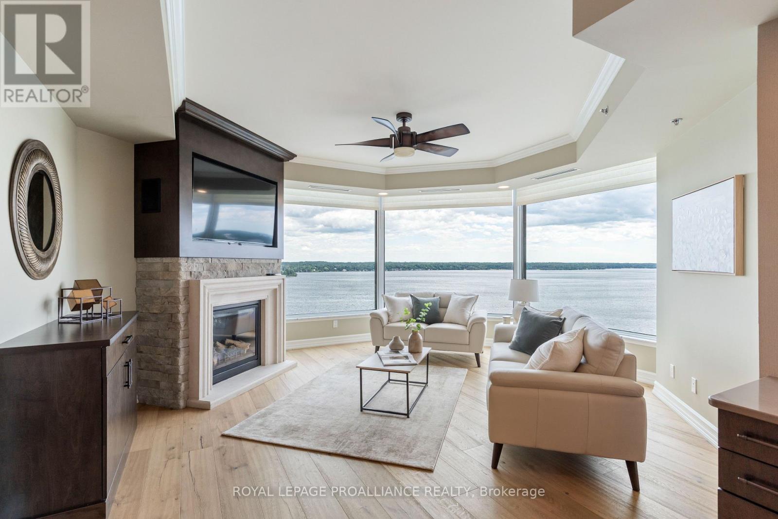#1602 15 ST ANDREW STREET - 10