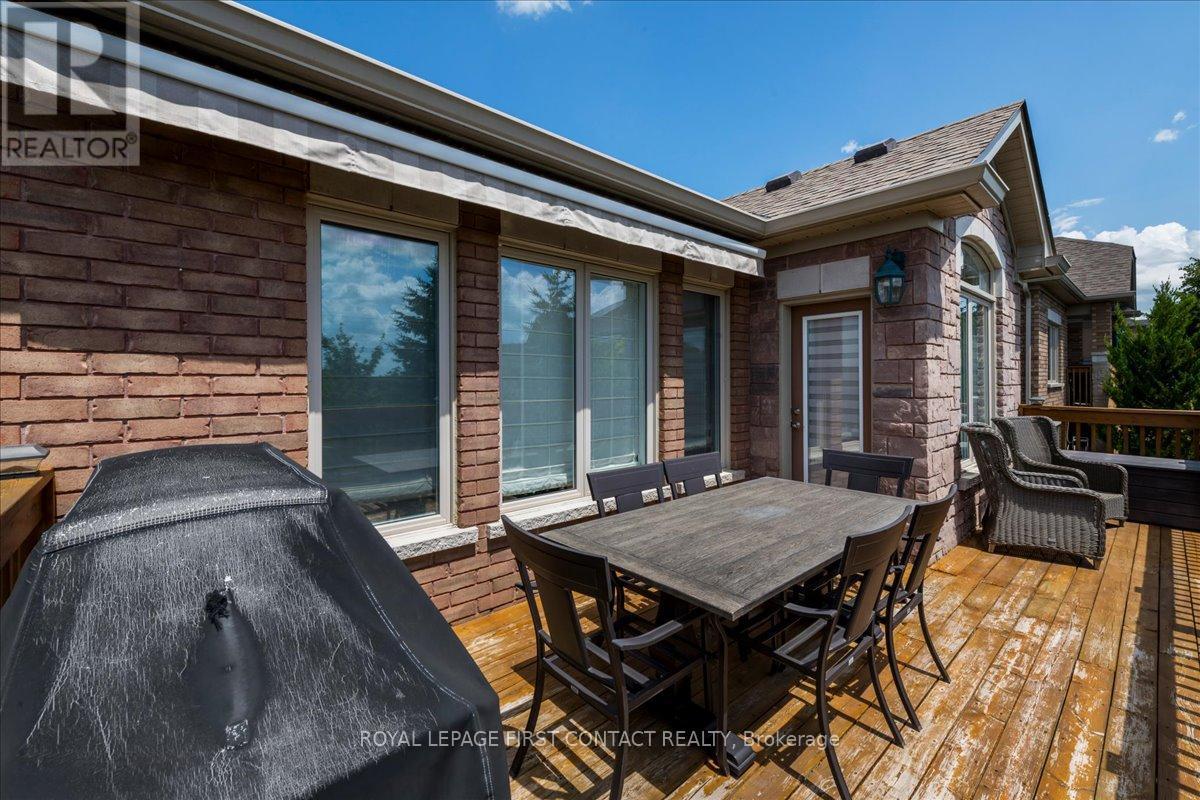 222 RIDGE WAY - 14