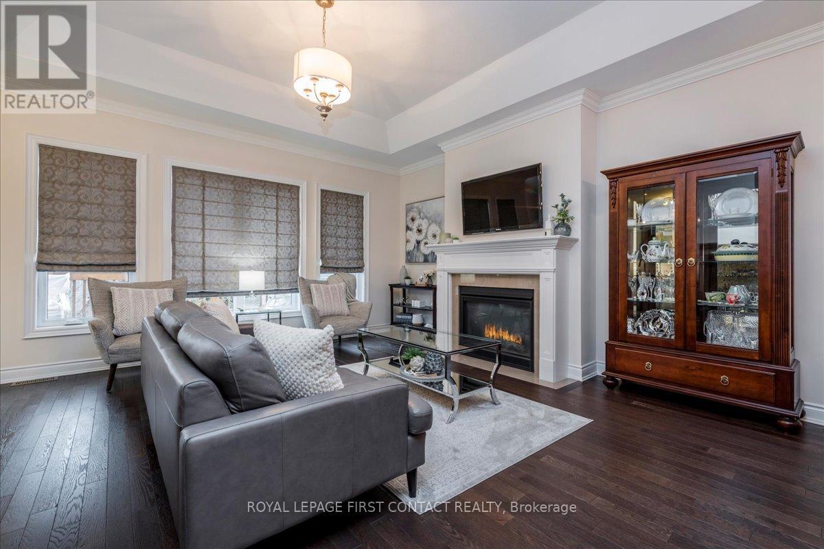 222 RIDGE WAY - 9
