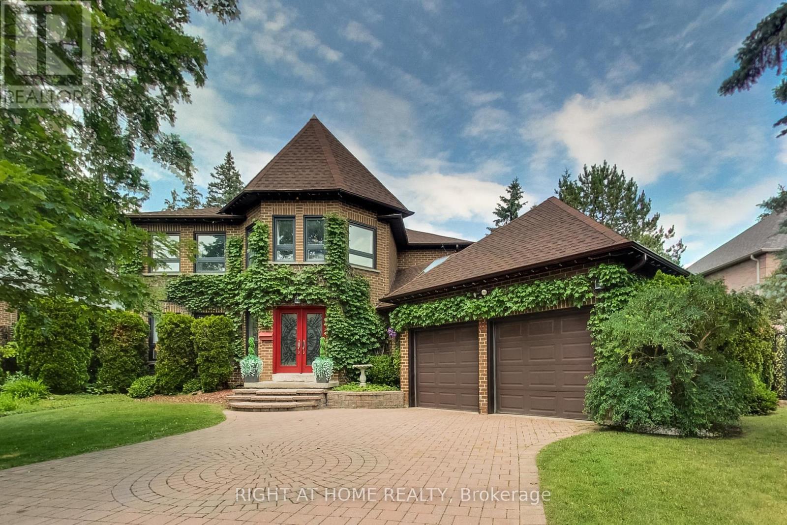 Photo of 41 BLOOMFIELD TRAIL