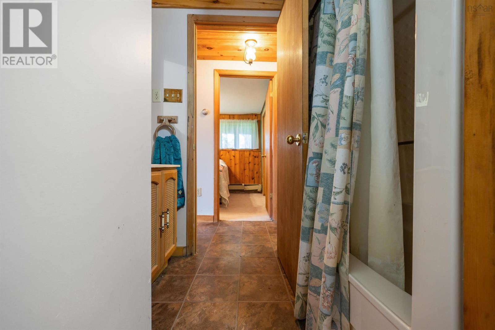 8896 Highway 224 - 30