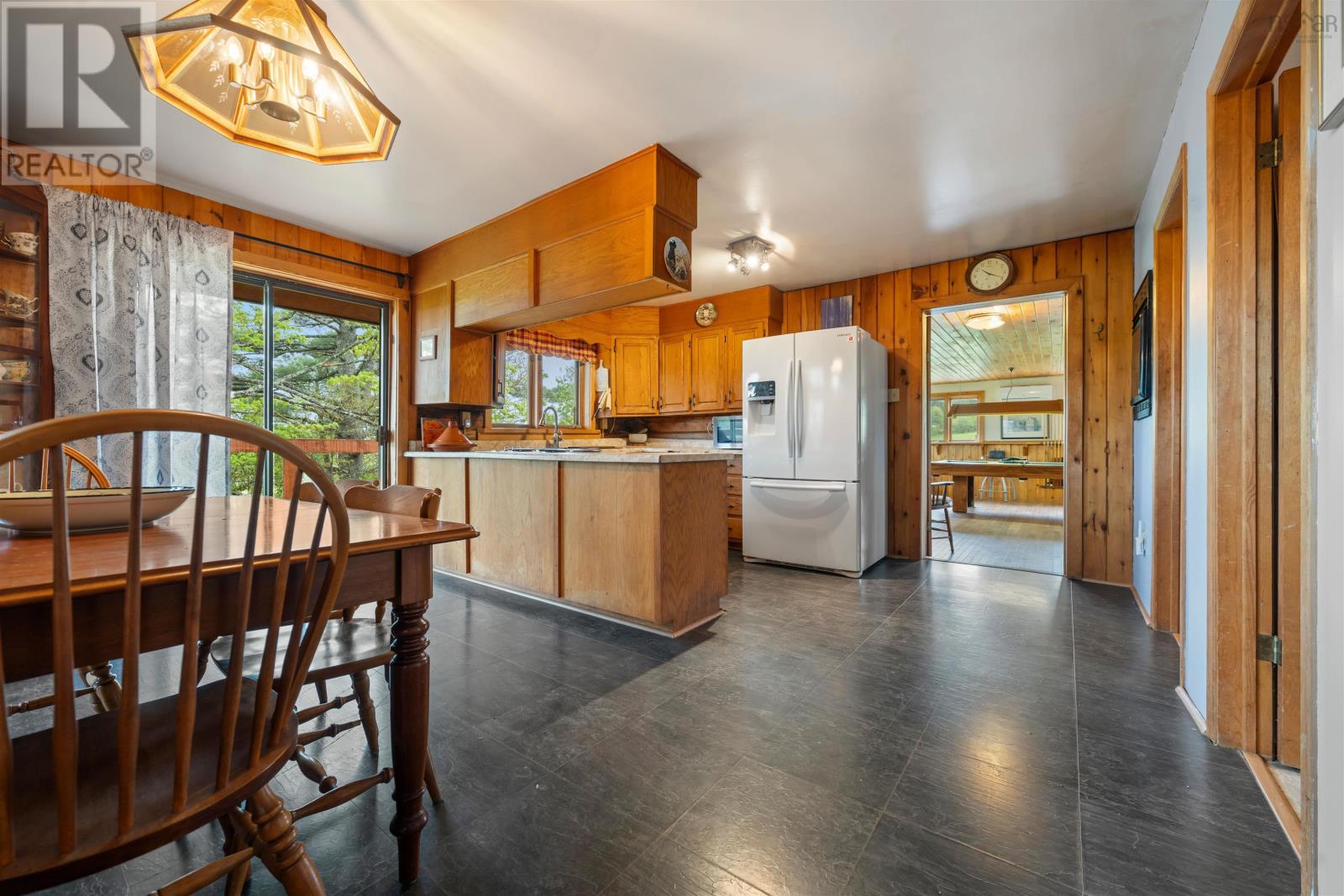 8896 Highway 224 - 9