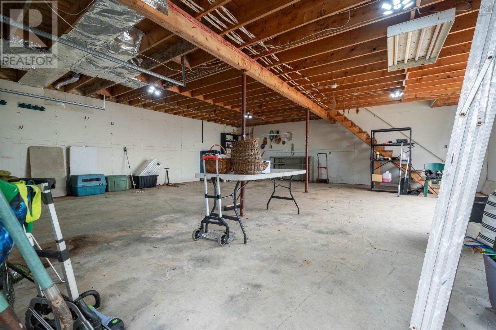 8896 Highway 224 - 37