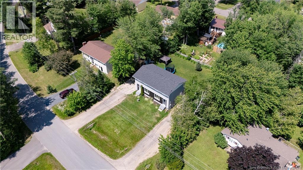 243 Sunrise Estates Drive - 2