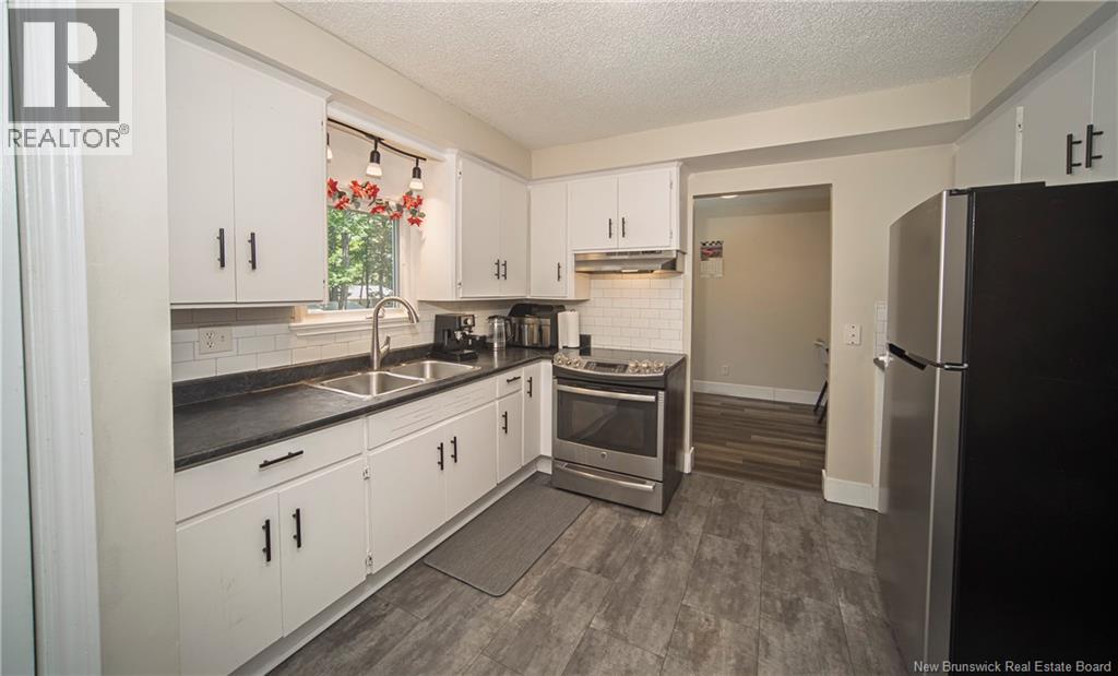 243 Sunrise Estates Drive - 6