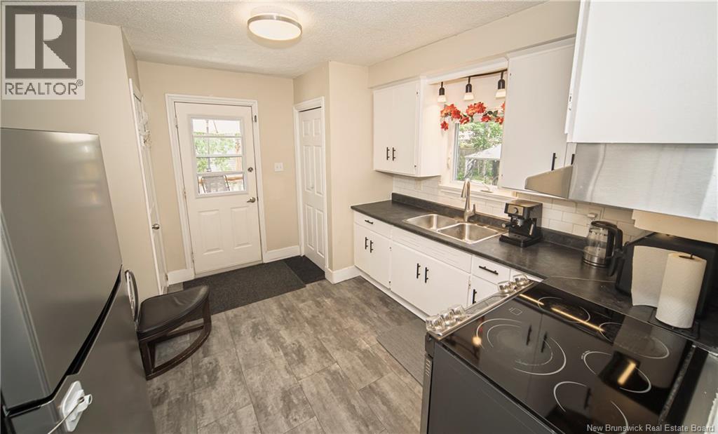 243 Sunrise Estates Drive - Image 7