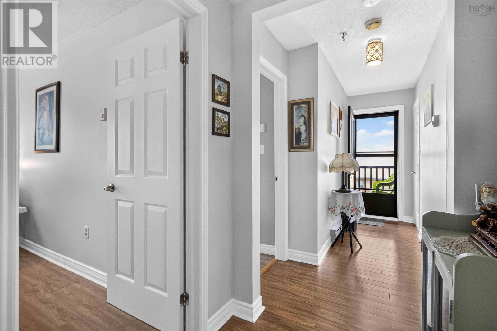 #310 64 Cumberland Drive - 20