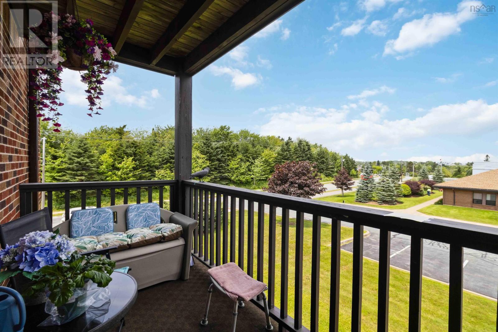 #310 64 Cumberland Drive - 30