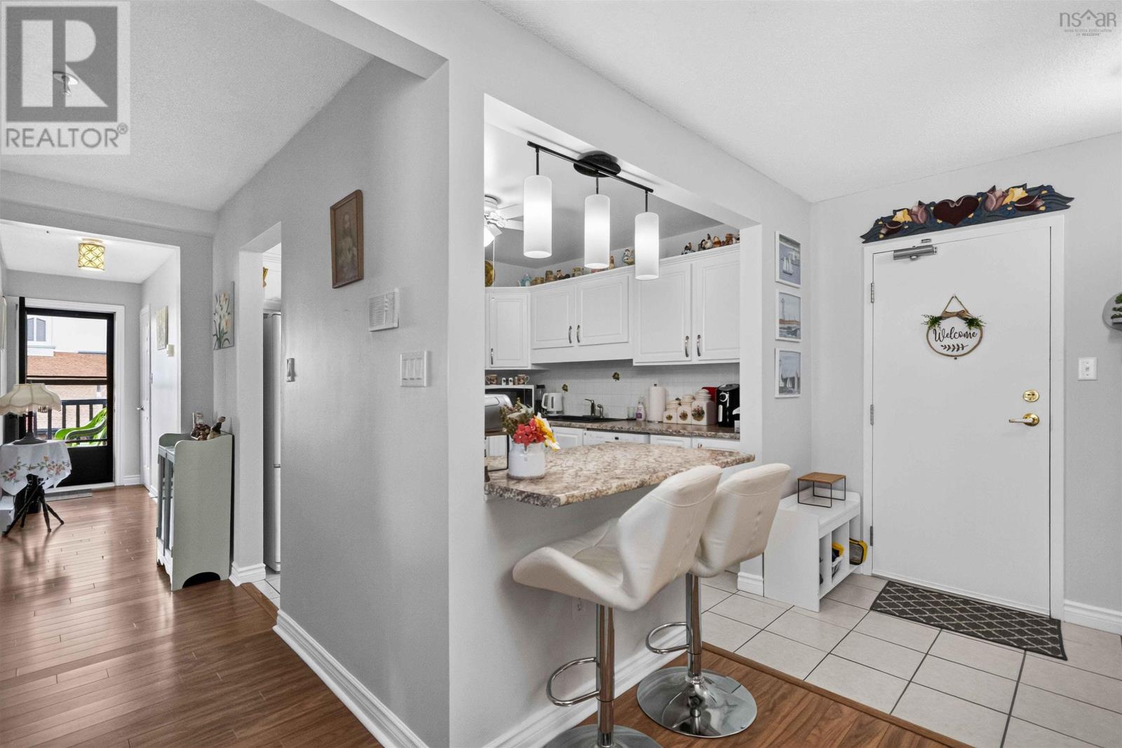 #310 64 Cumberland Drive - 13