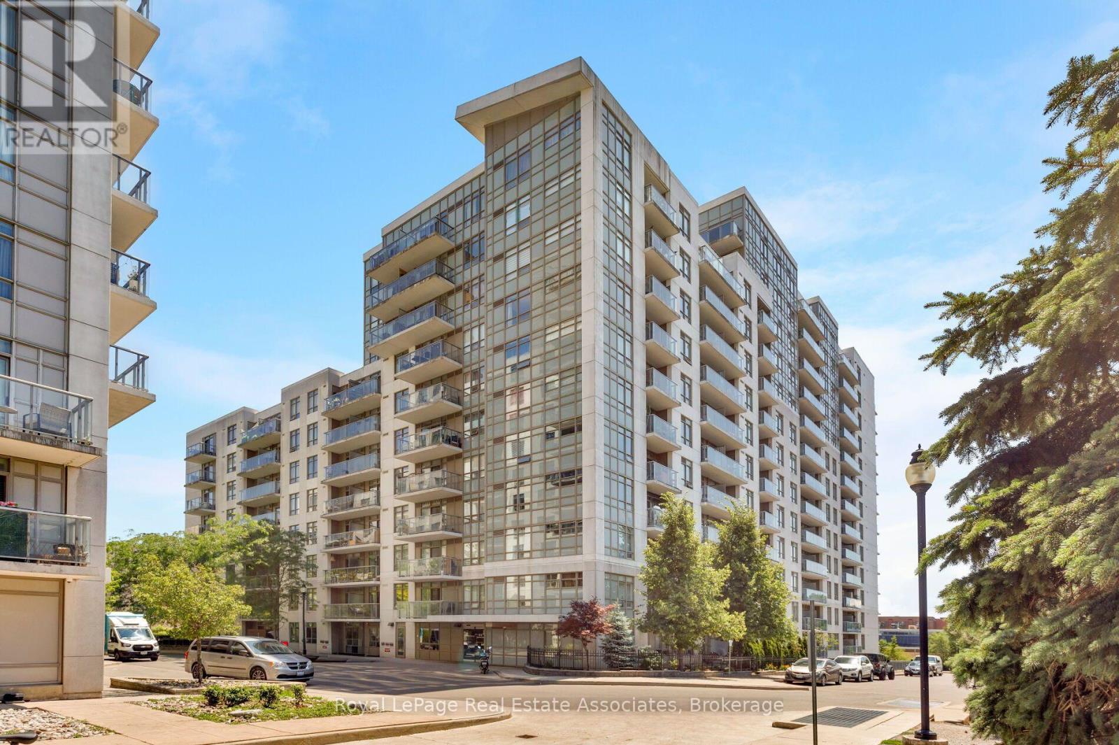 #512 812 LANSDOWNE AVENUE - 1
