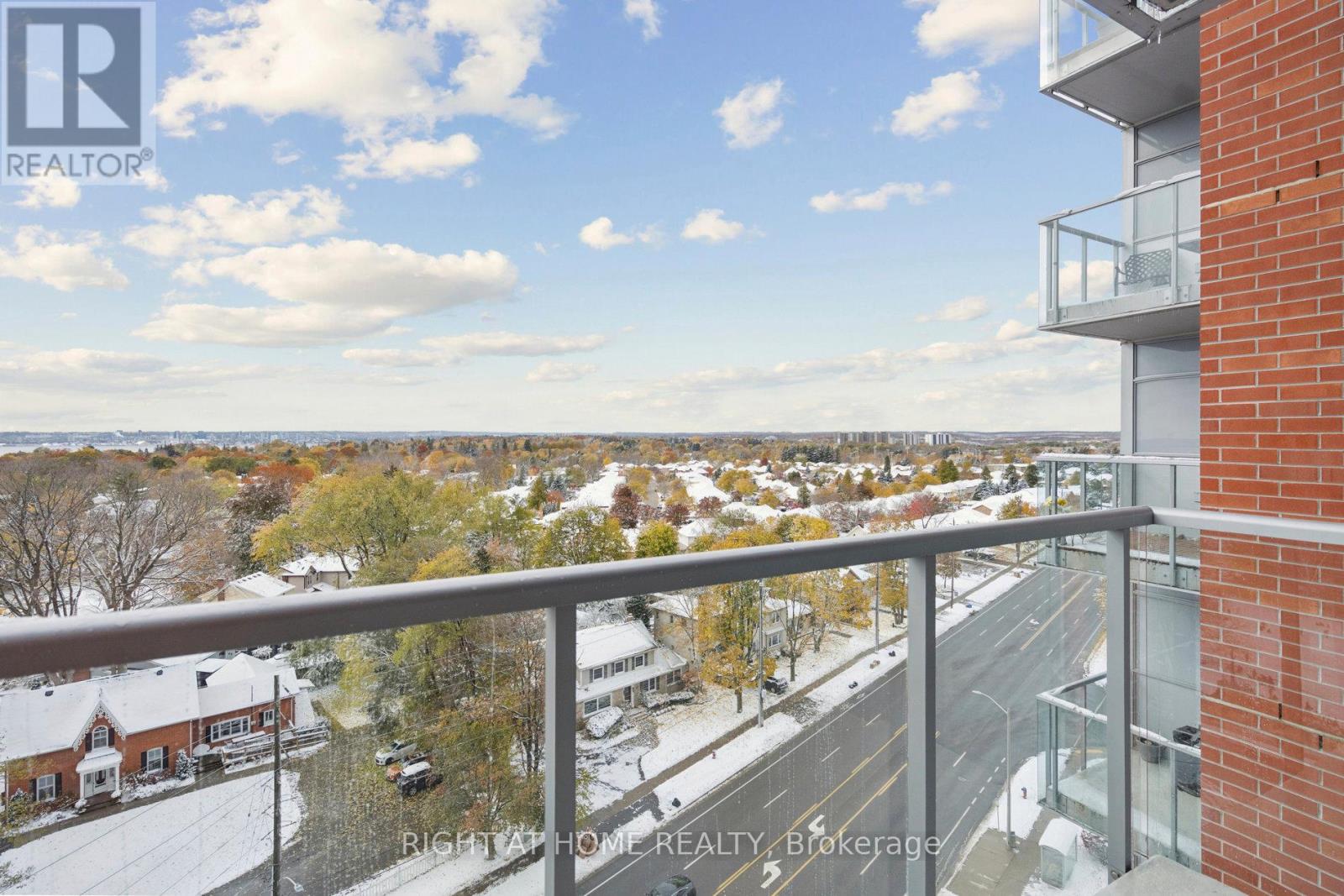 #1002 551 MAPLE AVENUE - 9