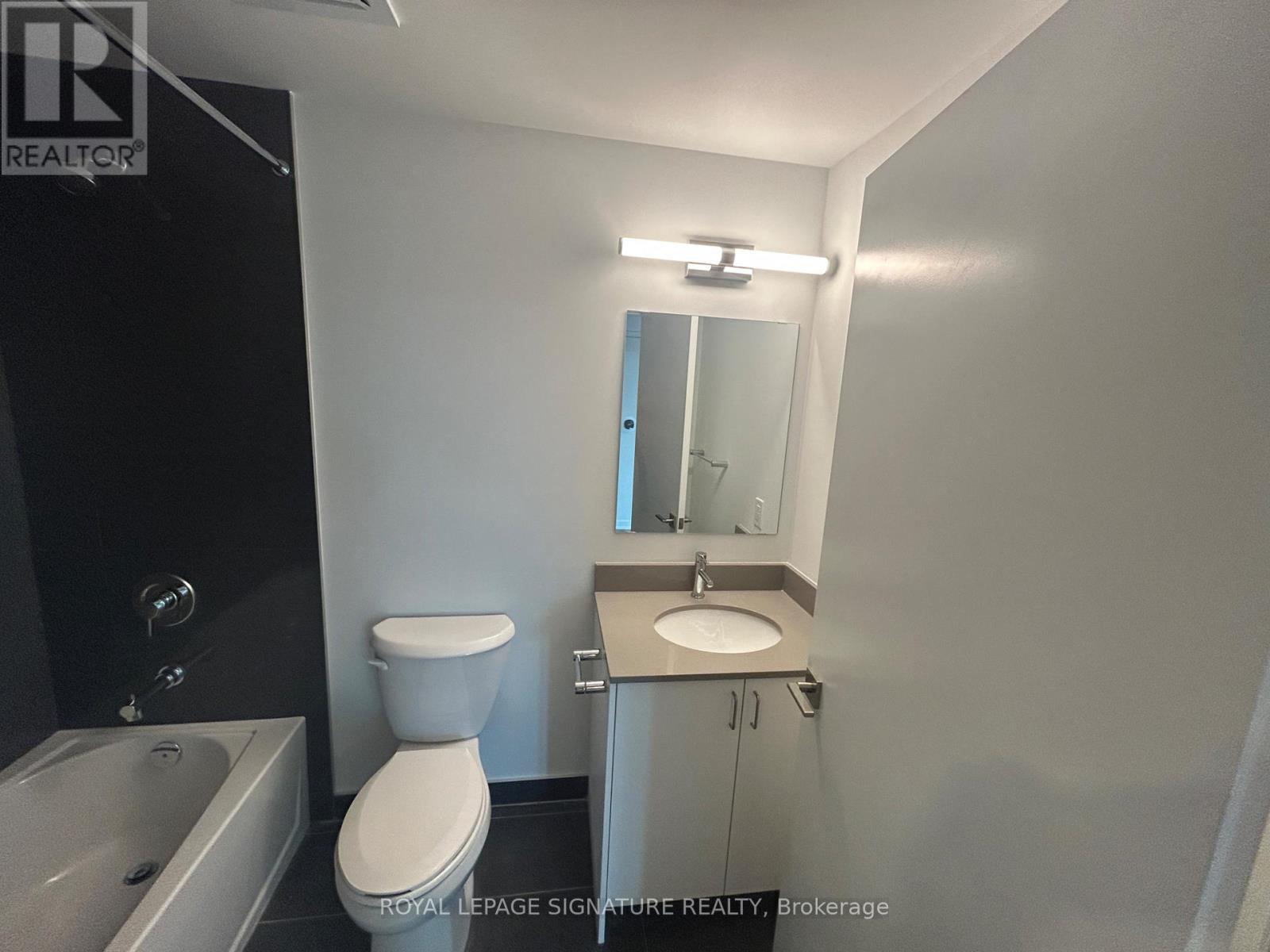 #413 223 PRINCESS STREET - 15