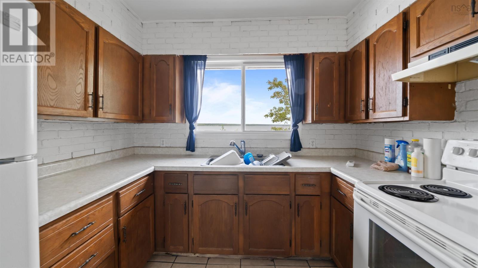 1166 Sandy Point Road - 17