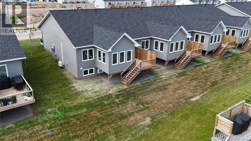 215 Simone Gallant Street - Image 33